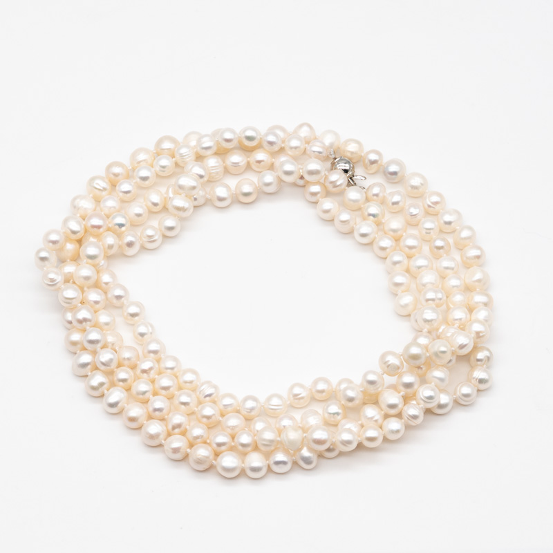 Long white freshwater pearl necklace 128 cm