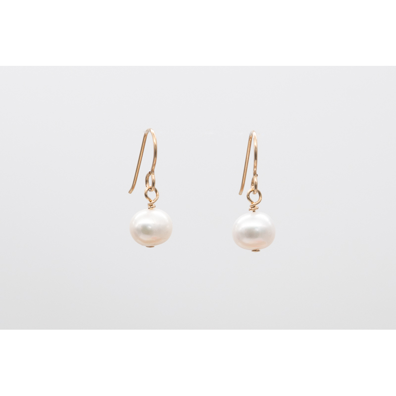 Silver-white freshwater pearl earrings with gold filled hooks