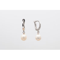 Silver-white oval freshwater pearl earrings with 925 silver Click-It closure