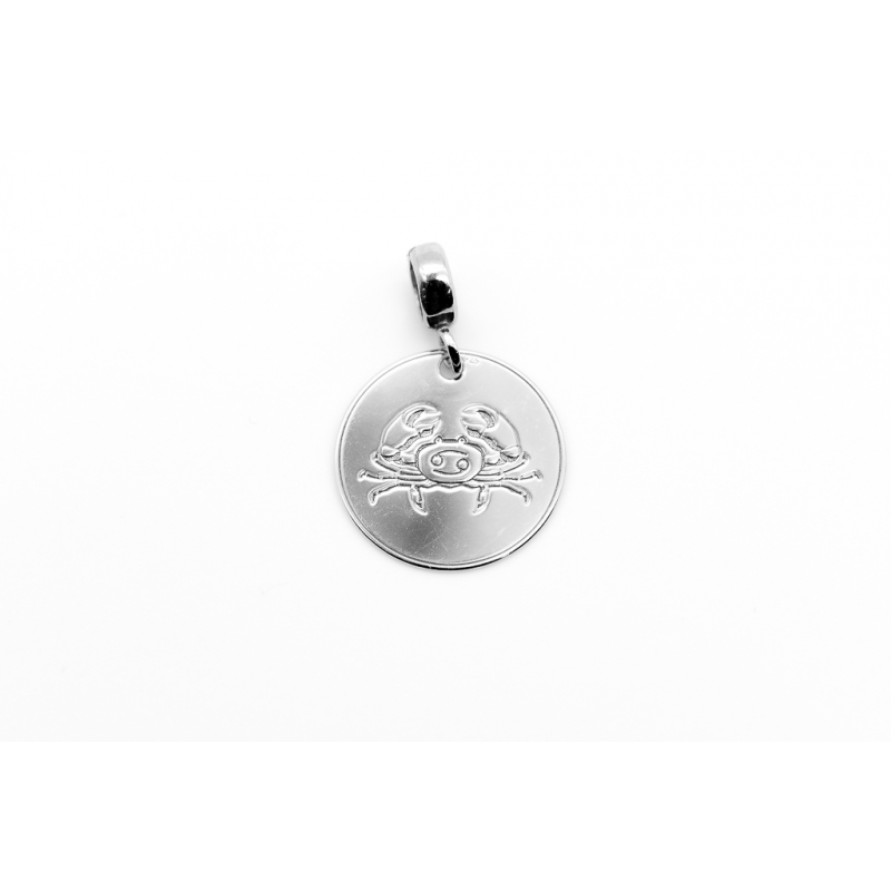 Cancer Zodiac Pendant – Delicate and Symbolic Accessory