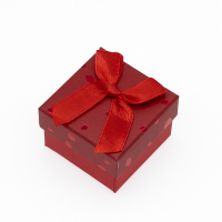 The red gift box 