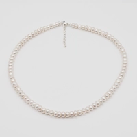 Balto upes podziņpērļu (coin pearls) kaklarota
