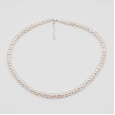 Balto upes podziņpērļu (coin pearls) kaklarota