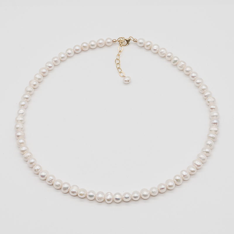Ovālo baltu pērļu kaklarota ar 14k gold-filled detaļām
