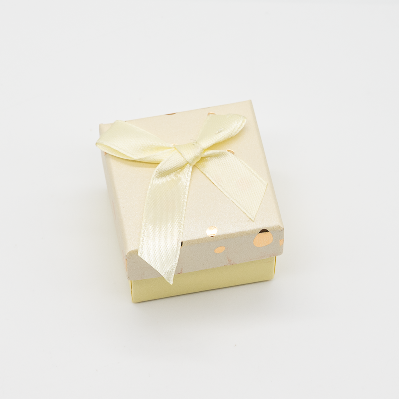 Light yellow gift box for jewelry (5x5x3 cm)